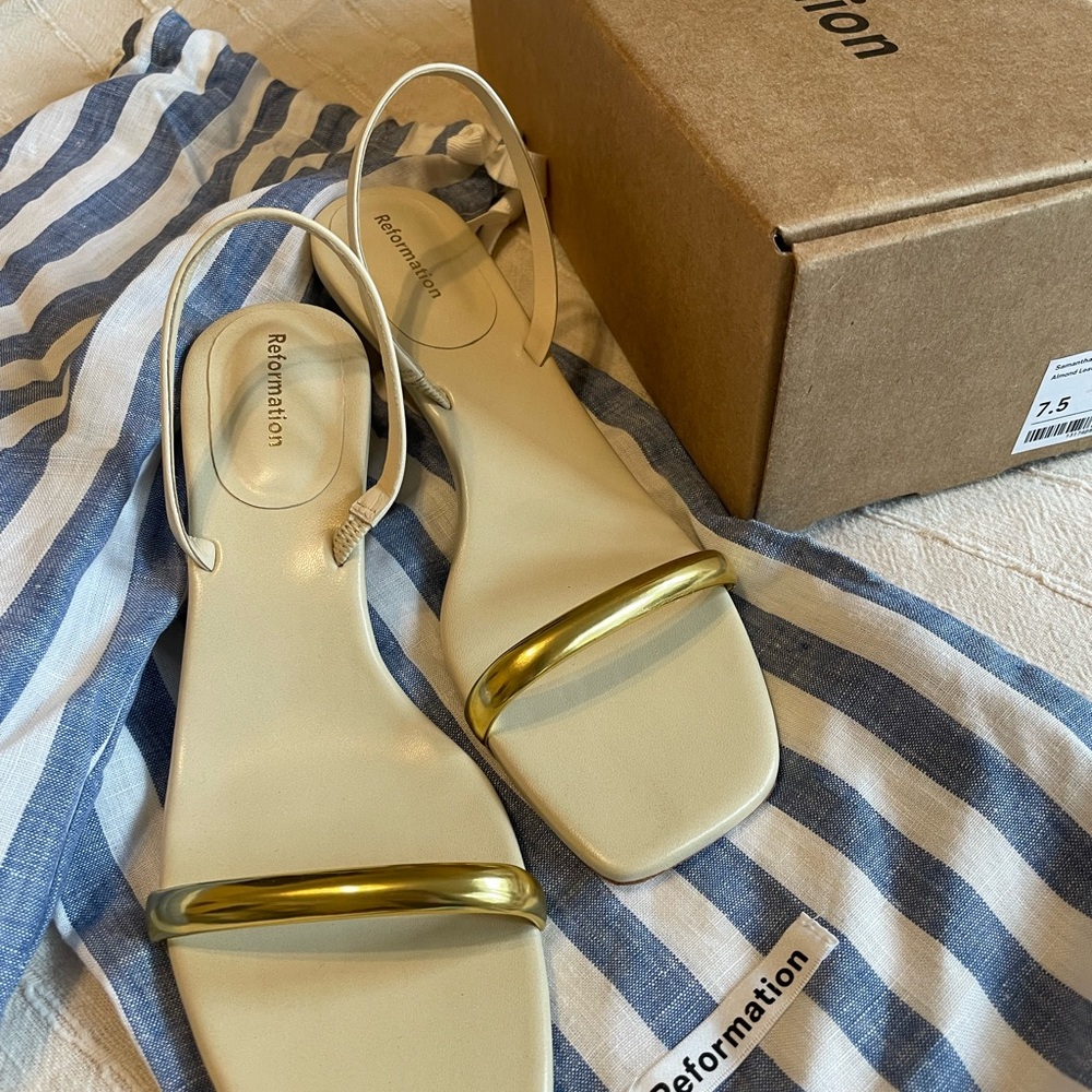 Reformation Ivory Slingback Heels with Gold Straps - Picture 3 of 6